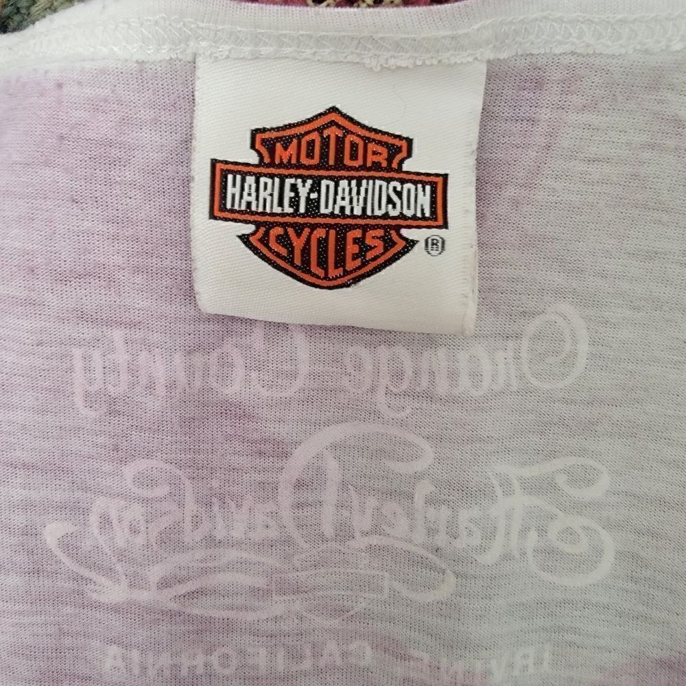 Harley Davidson Vintage Lightweight Graphic T-Shirt with Low Neck Line. Size M. - Picture 6 of 9
